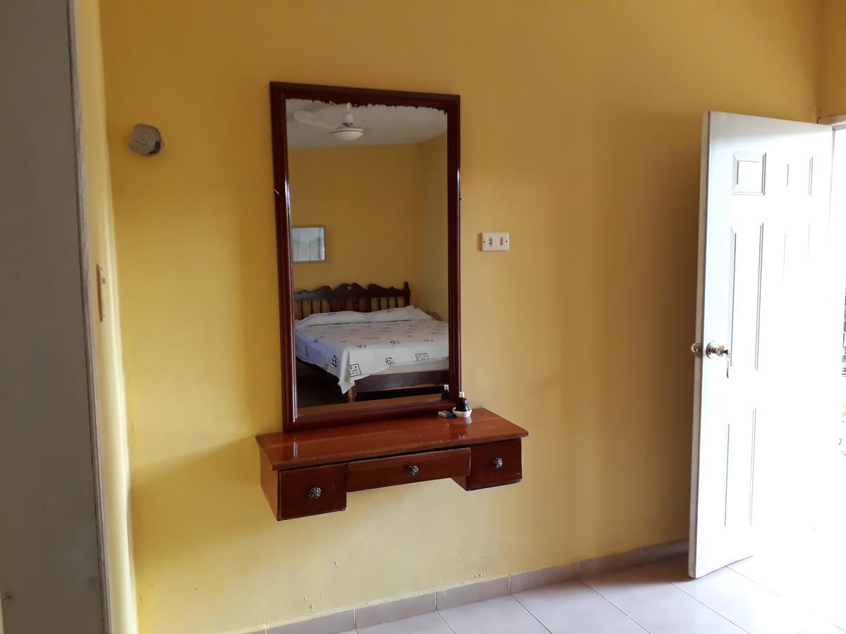 Bed and Breakfast El Chac Mool Santa Elena Pokoj fotografie